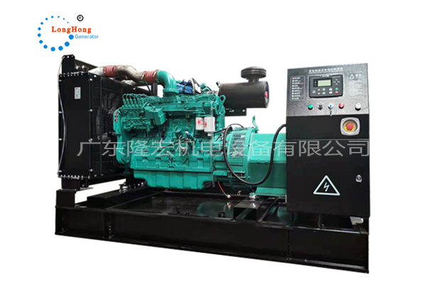 250KW(312.5KVA)東風(fēng)康明斯發(fā)電機(jī)組-6LTAA9.5-G1 配上?；ヌ┌l(fā)電機(jī)